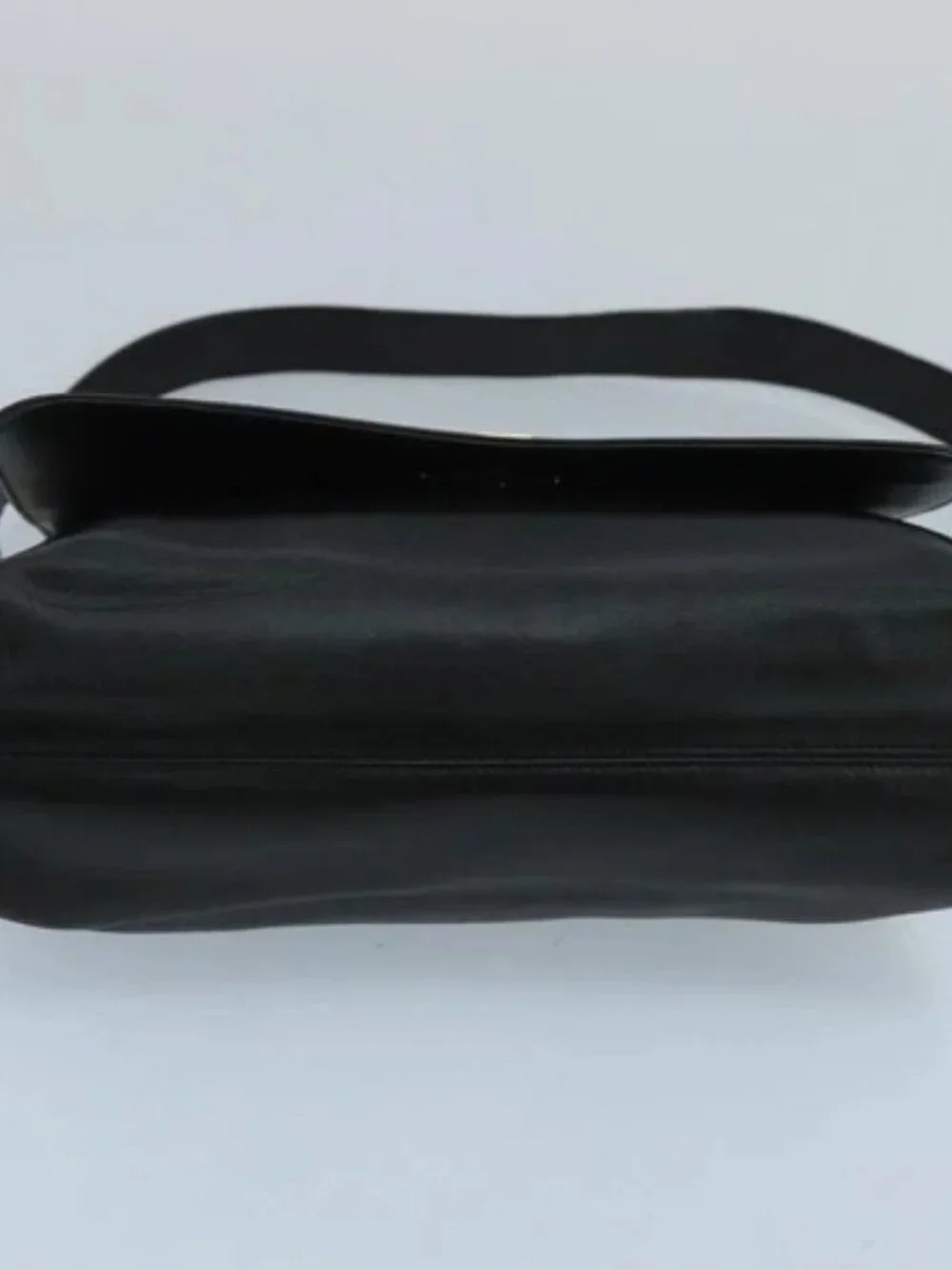 Salvatore Ferragamo Shoulder Bag Leather Black Gold Auth am7272